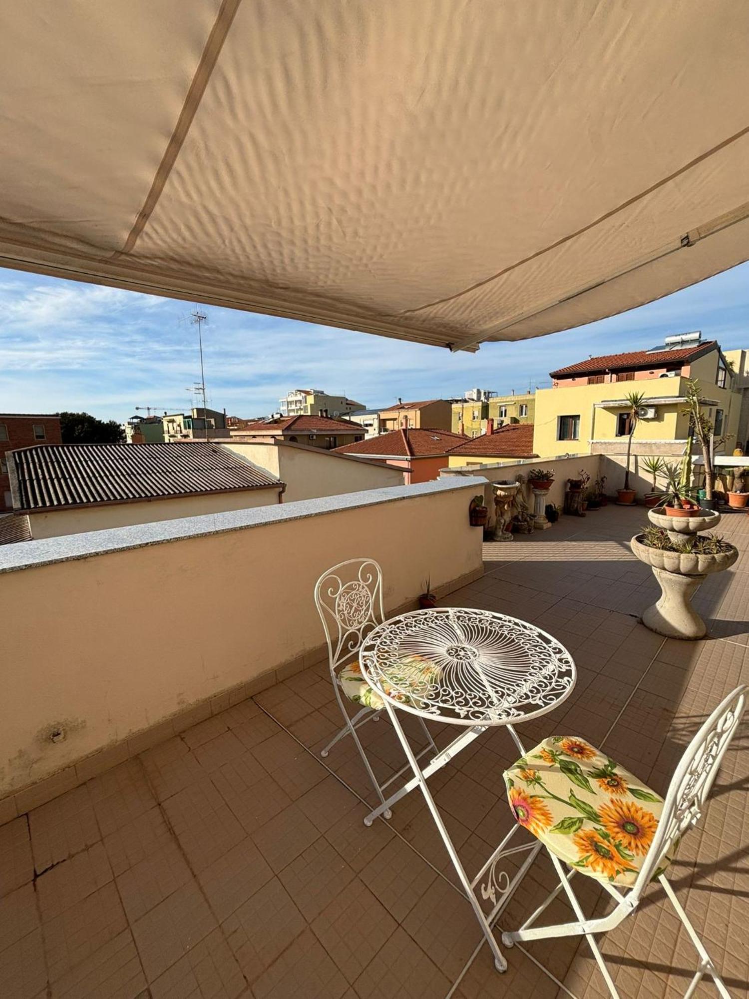 Pm 17 Via Galileo Galilei Guest House Alghero Exteriör bild