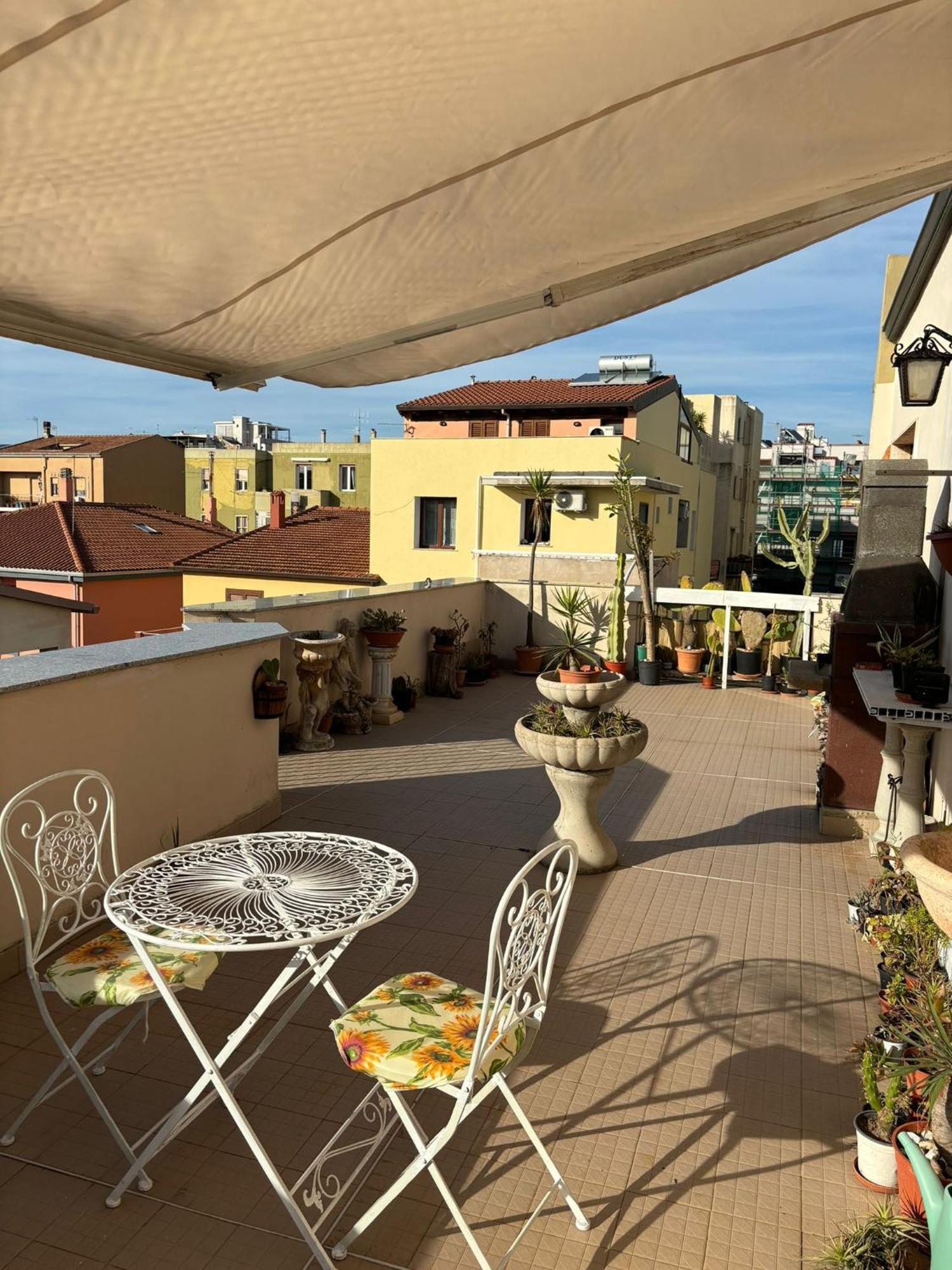 Pm 17 Via Galileo Galilei Guest House Alghero Exteriör bild