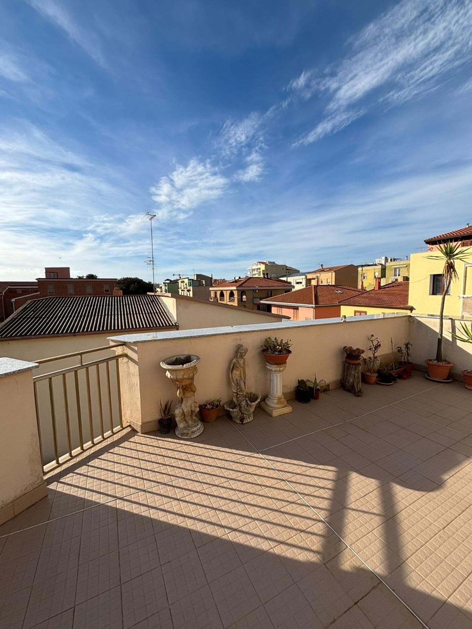 Pm 17 Via Galileo Galilei Guest House Alghero Exteriör bild
